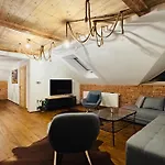 Fabrik *