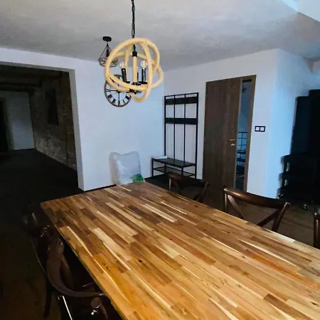 公寓 Fabrik Vysoka nad Kysucou